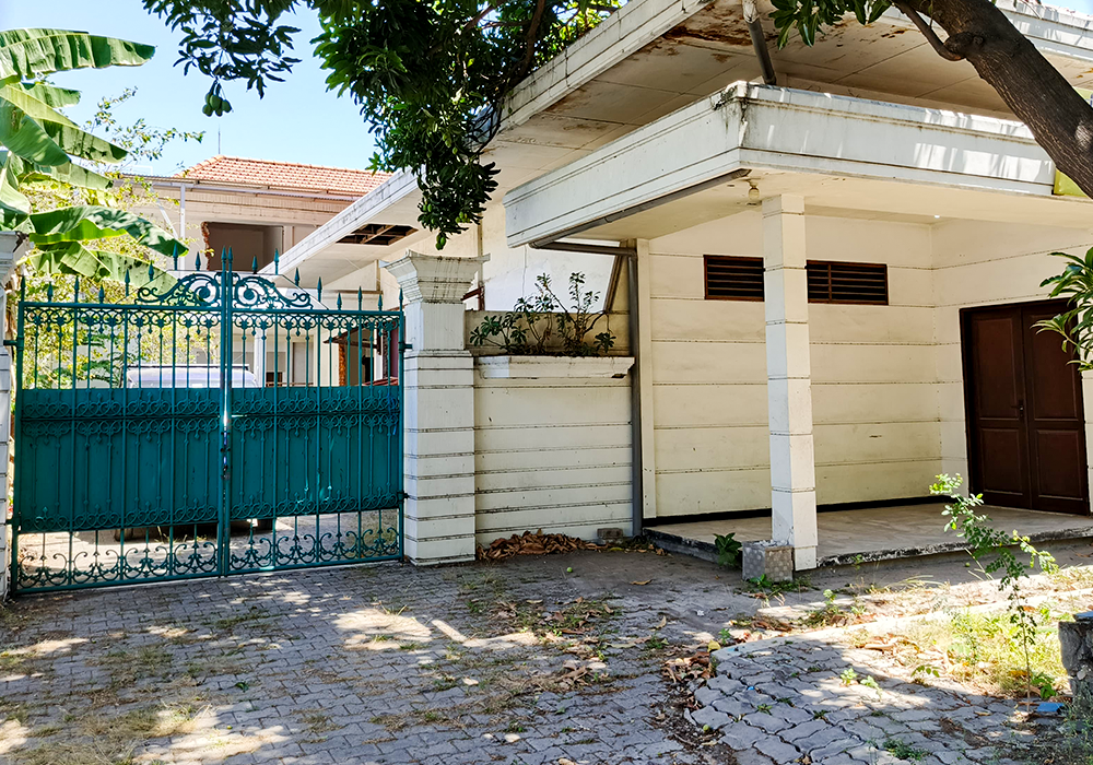 RUMAH DI KOTA SURABAYA - NPL194-1 - foto 2